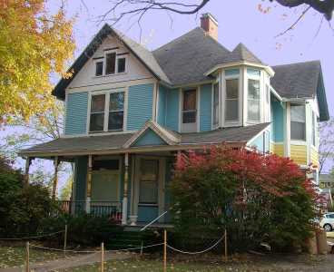 509 W University Exterior
